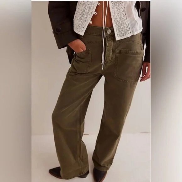 23. We The Free Palmer Cuffed Jeans - color Moss size 30- NWT - Picture 2 of 3